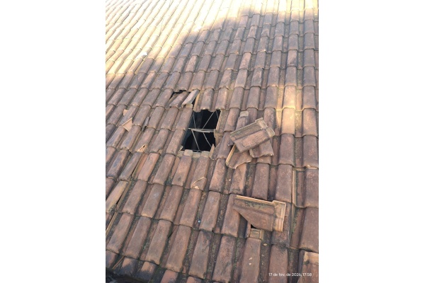 CEMEI suspende aulas após furto de fios