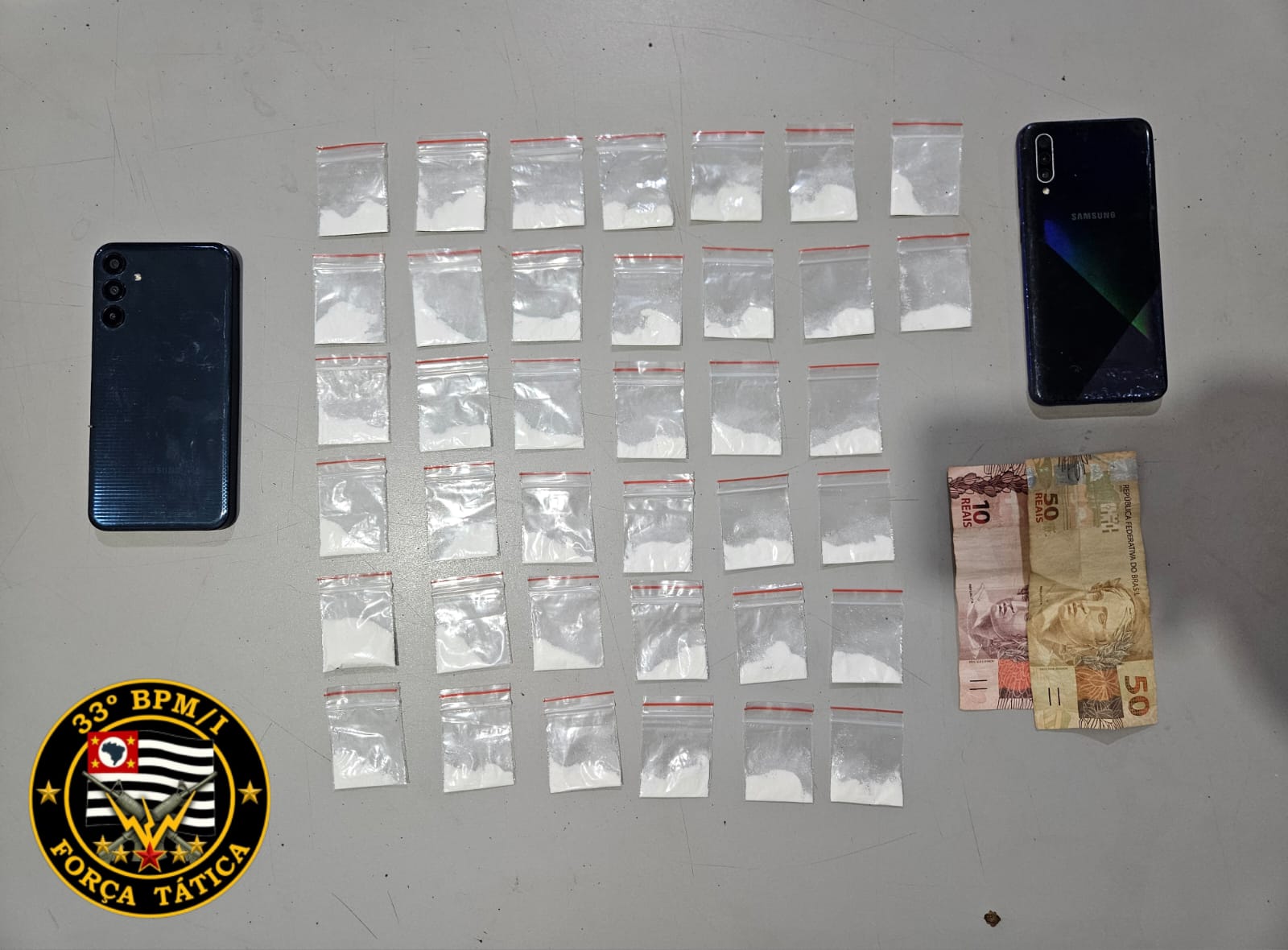 Força Tática detém dupla por tráfico de drogas