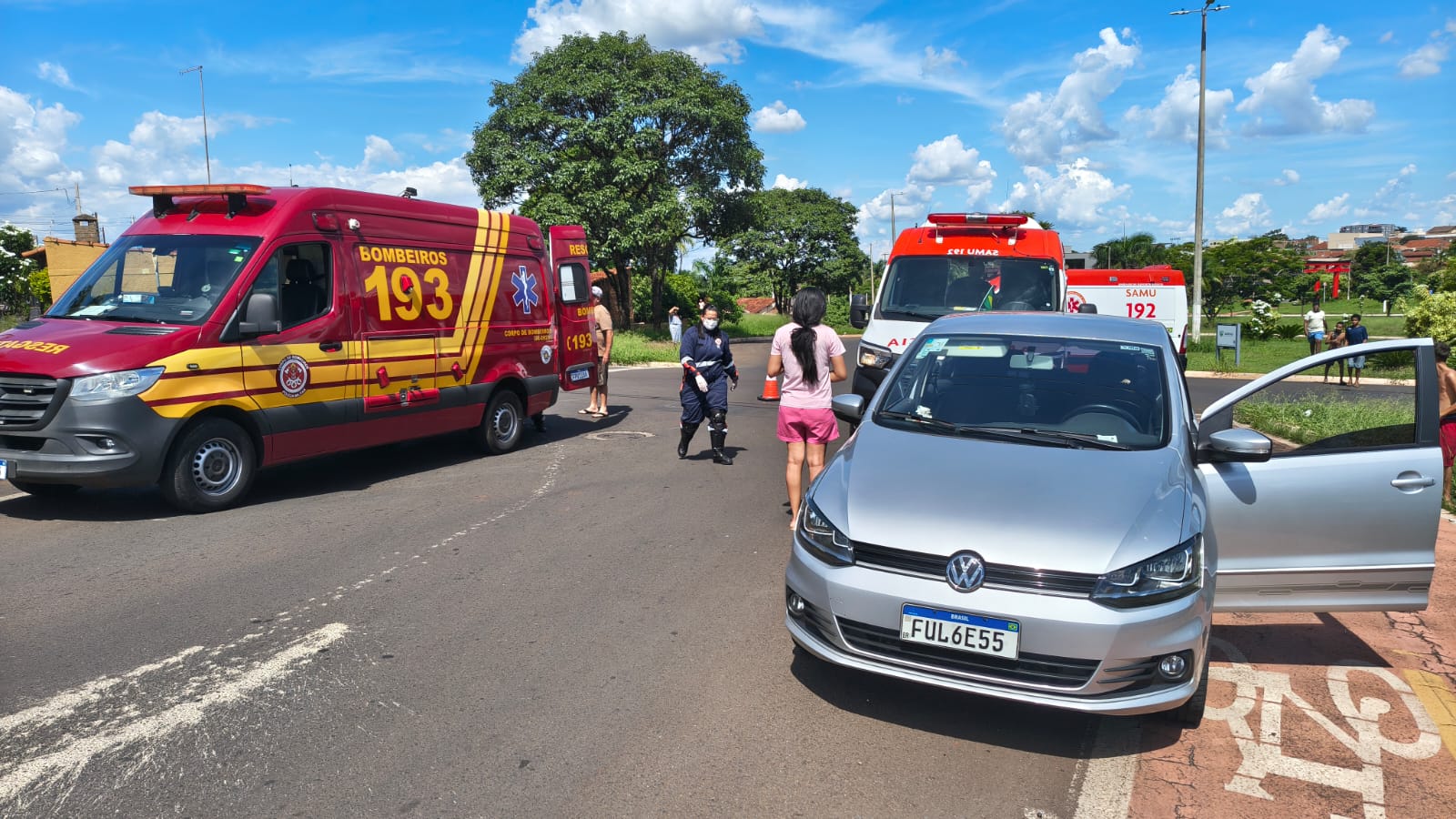 Colisão deixa dois feridos no centro de Barretos