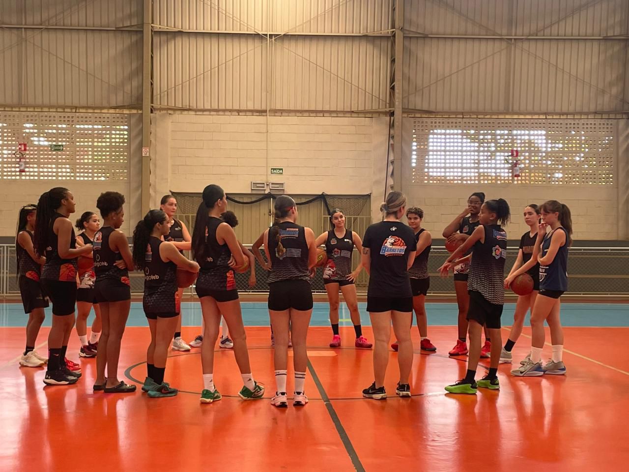 Basquete feminino da APAB retoma treinos com avaliações de atletas 