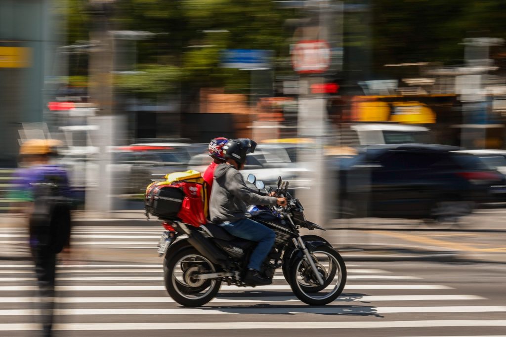 Isenção de IPVA para motos em São Paulo beneficia frota que cresceu 33% no estado em 10 anos