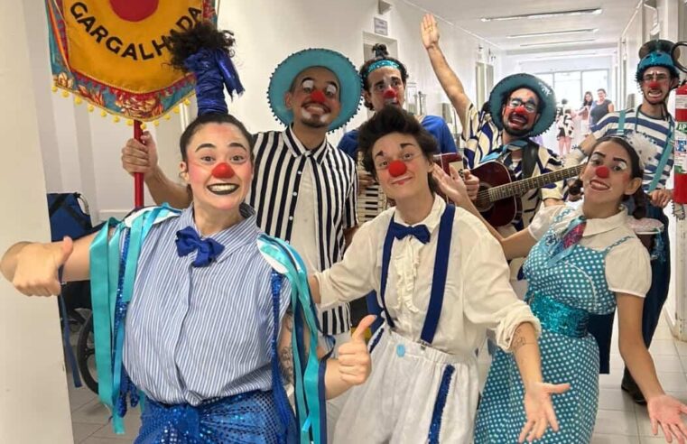 Cortejo de Carnaval dos Palhaços da Alegria leva clima de folia a pacientes e profissionais de saúde de Barretos e região