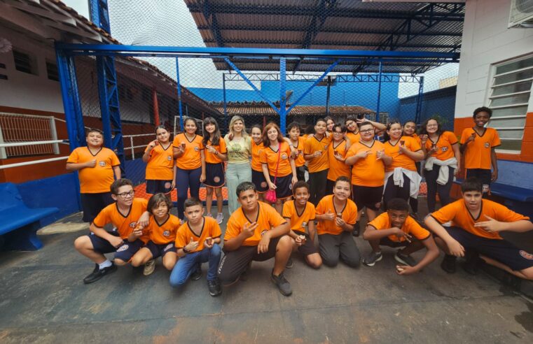 ONG ministra palestra em escola de Barretos