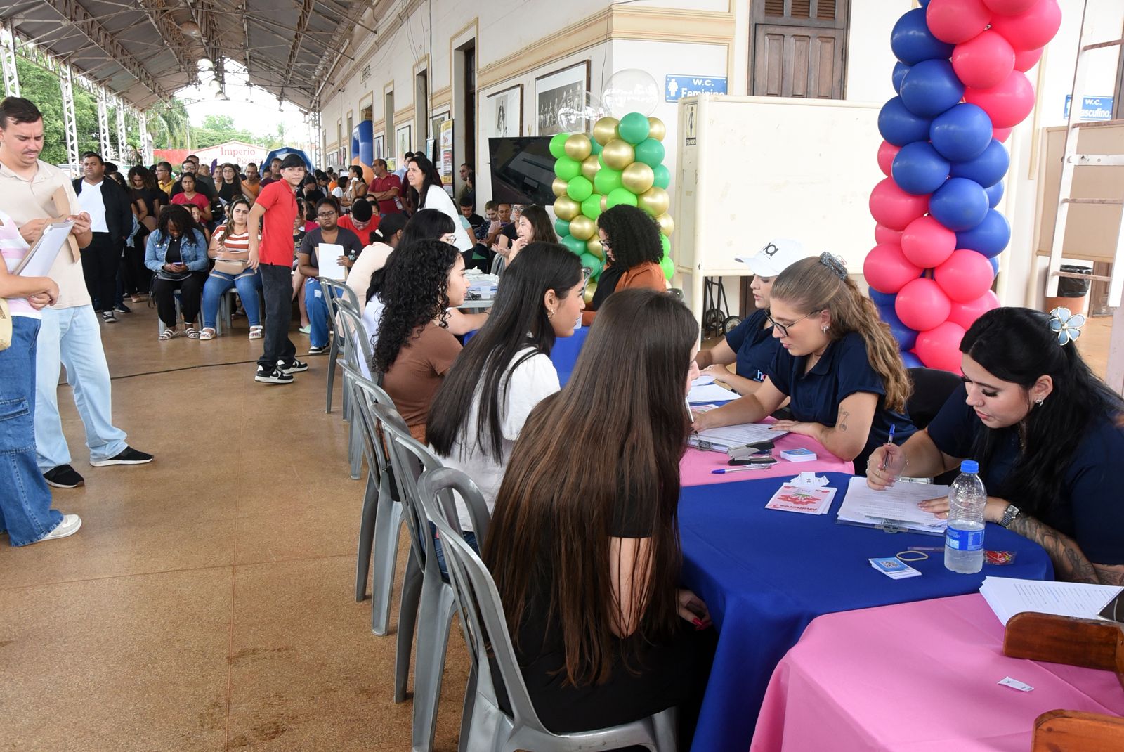 “Dia Delas” leva centenas de pessoas à Estação Cultural