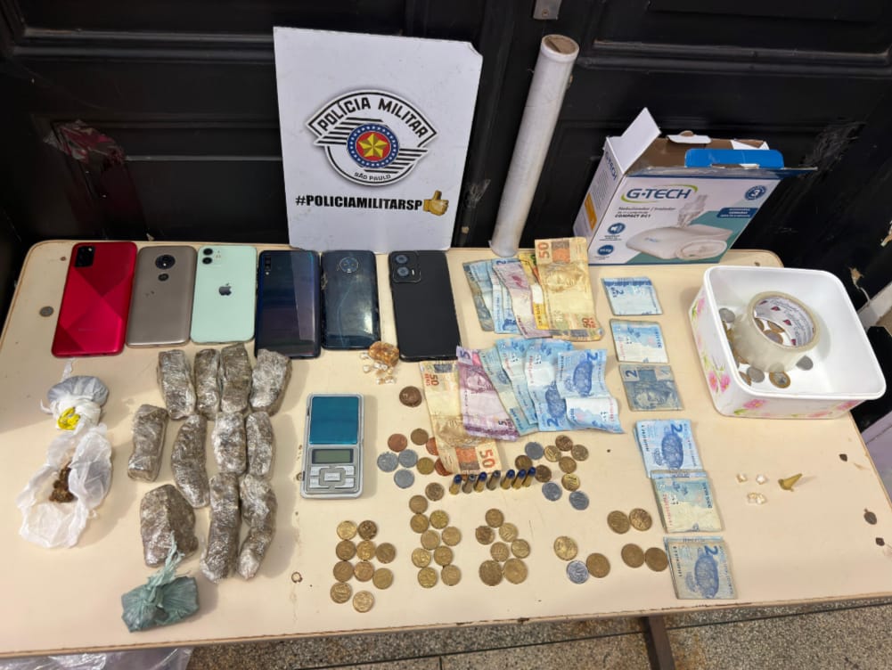 PM prende indivíduos por tráfico e posse de arma de fogo em Vista Alegre do Alto