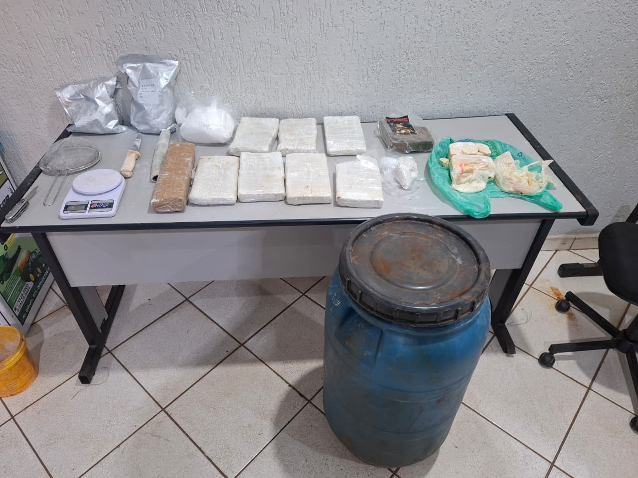 Polícia Militar apreende mais de 11 kg de drogas em Guaíra
