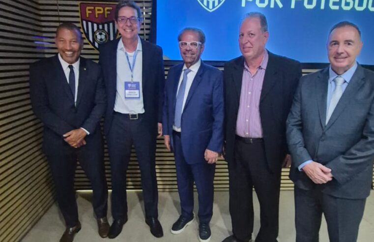 Reinaldo Carneiro Bastos é reeleito presidente da FPF até 2030