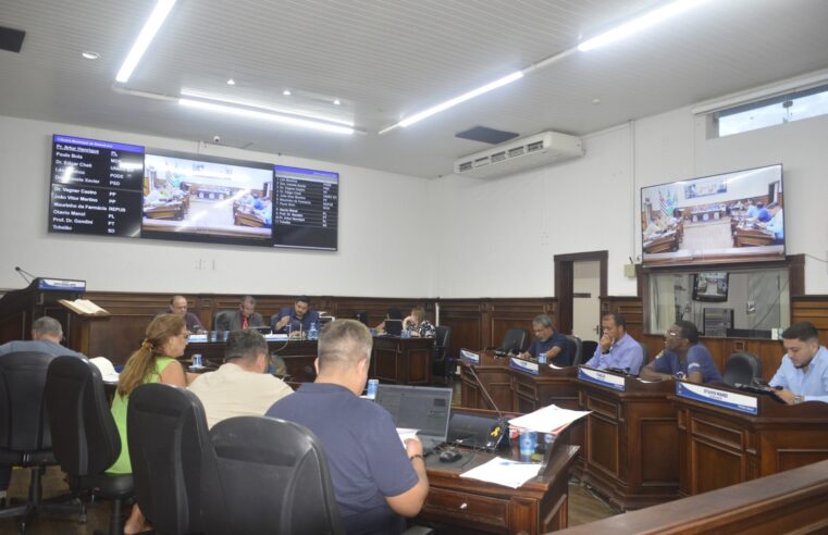 Câmara adia votação de audiência sobre Instituto Federal e aprova repasse de bens à Prefeitura