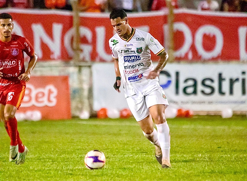 BEC realiza promoção de ingressos para duelo diante do São-carlense