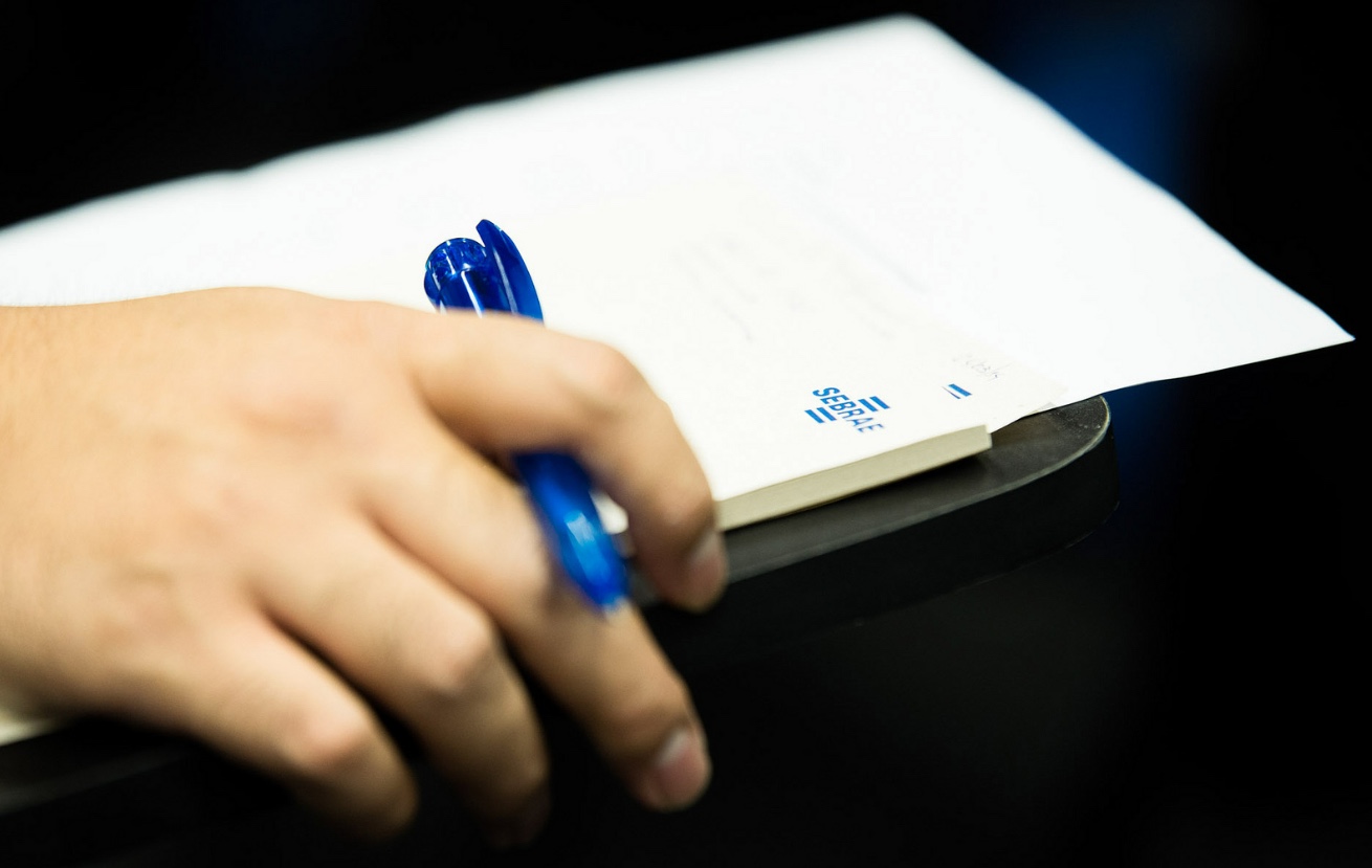 Sebrae-SP realiza curso sobre Nova Lei de Licitações para gestores públicos da região de Barretos