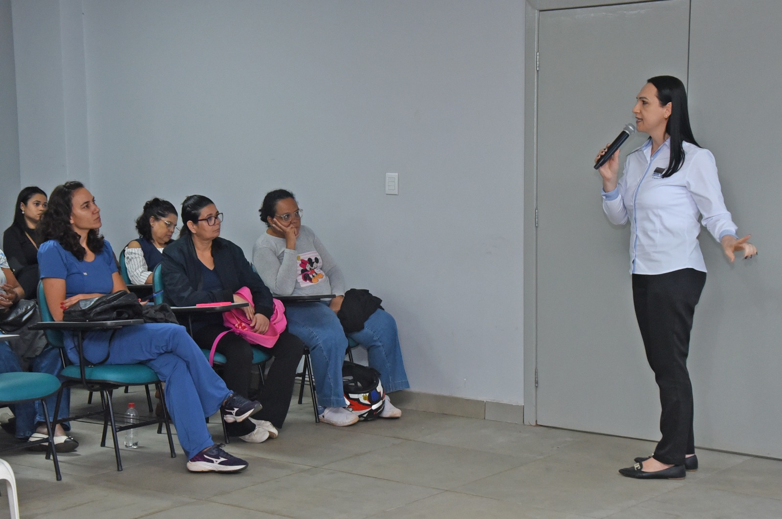 Mais de 180 profissionais das UBSs de Barretos participam de treinamento sobre nome social e acolhimento a pessoa trans