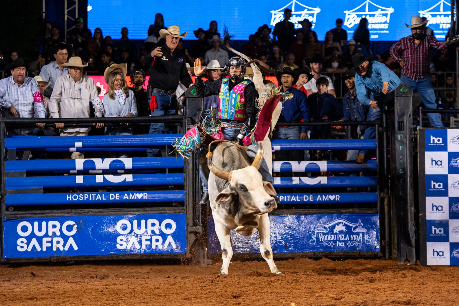 Confira resultados das provas e montarias do 6º Rodeio Pela Vida