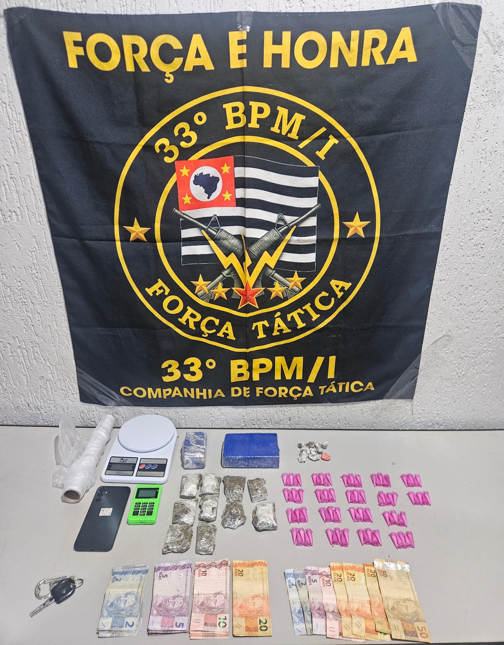 Força Tática prende duas pessoas por tráfico de drogas e apreende entorpecentes em Barretos