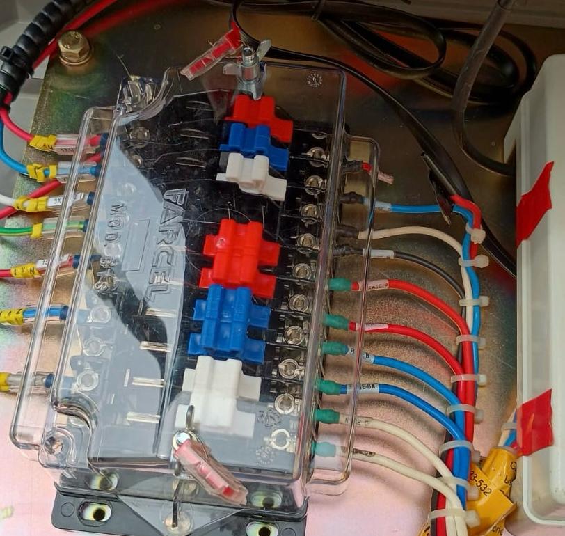 Polícia Civil realiza operação que apura fraude em medidores de energia elétrica