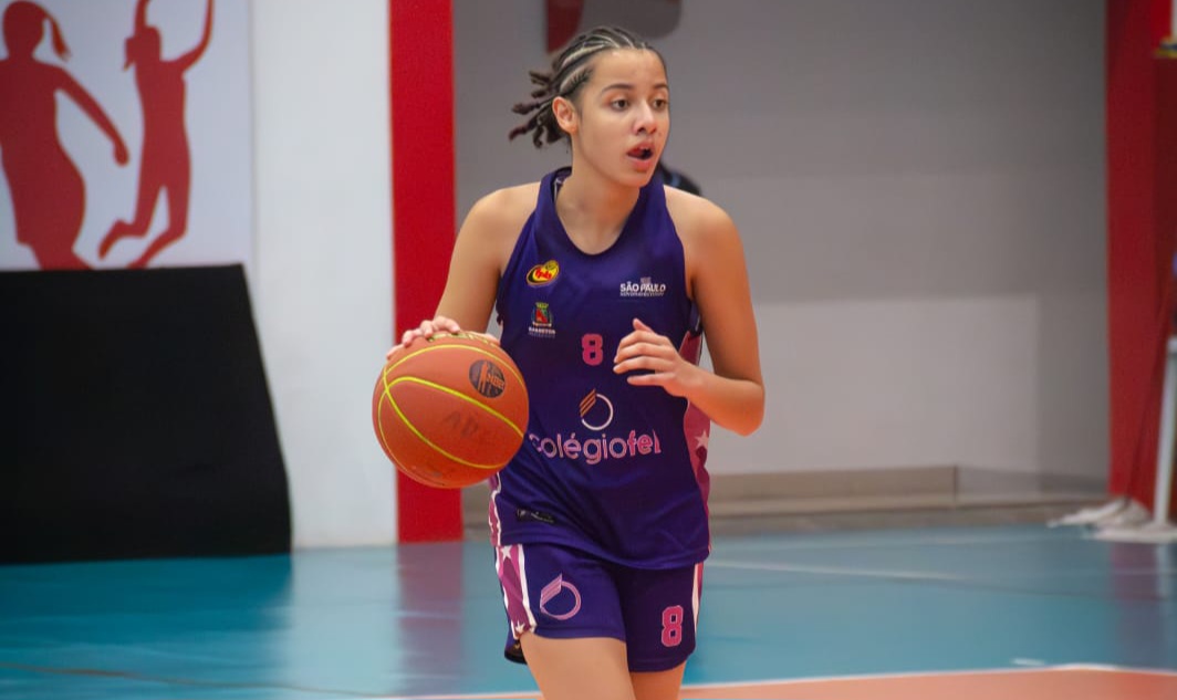Atleta formada nas escolinhas da APAB   é destaque em assistências na Copa Paulista