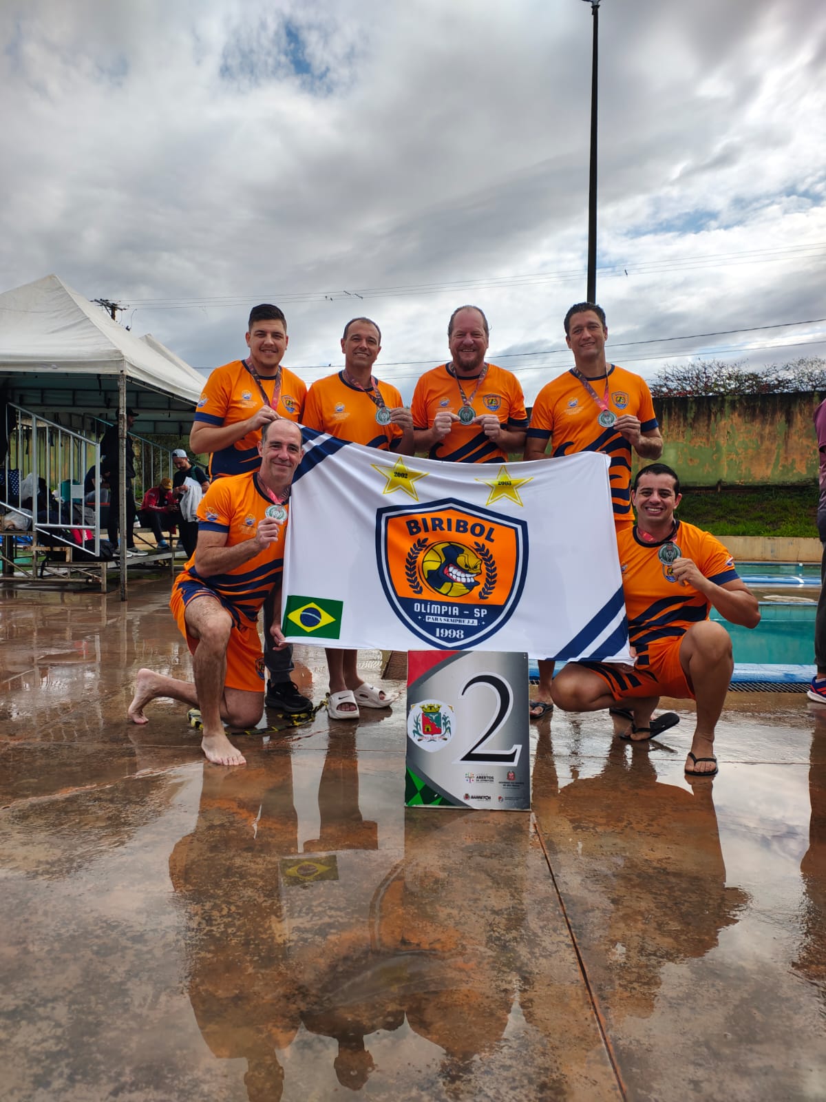 Atletas barretenses participaram da conquista do Vice campeonato da equipe de Biribol de Olimpia .