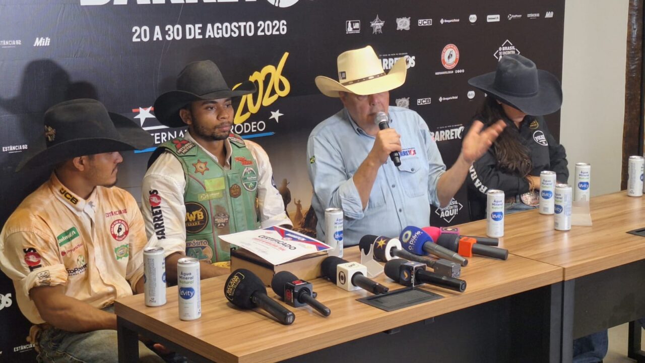 Após uma semifinal com 20 montarias neste domingo (30), a 33º edição do Barretos International Rodeo realizou a grande final da competição com os 10 melhores pontuados nos quatro dias de montarias.
